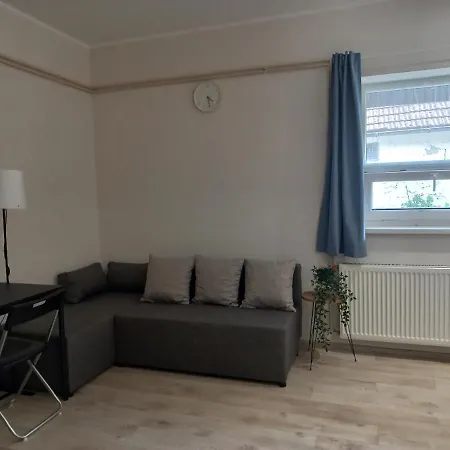 Kod Velikih Tuja Lejlighed Melenci